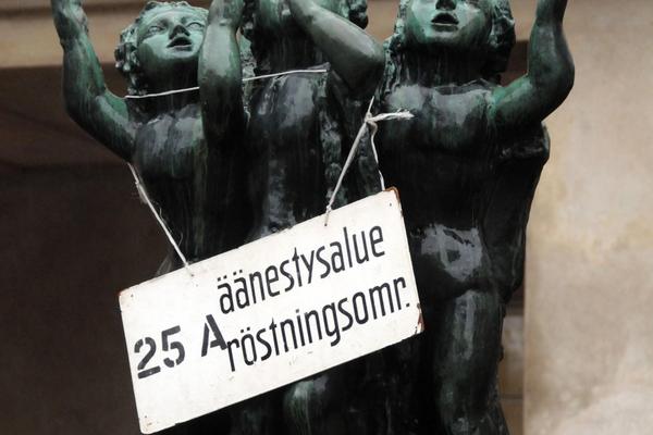 2981953648_cd6236c048_o