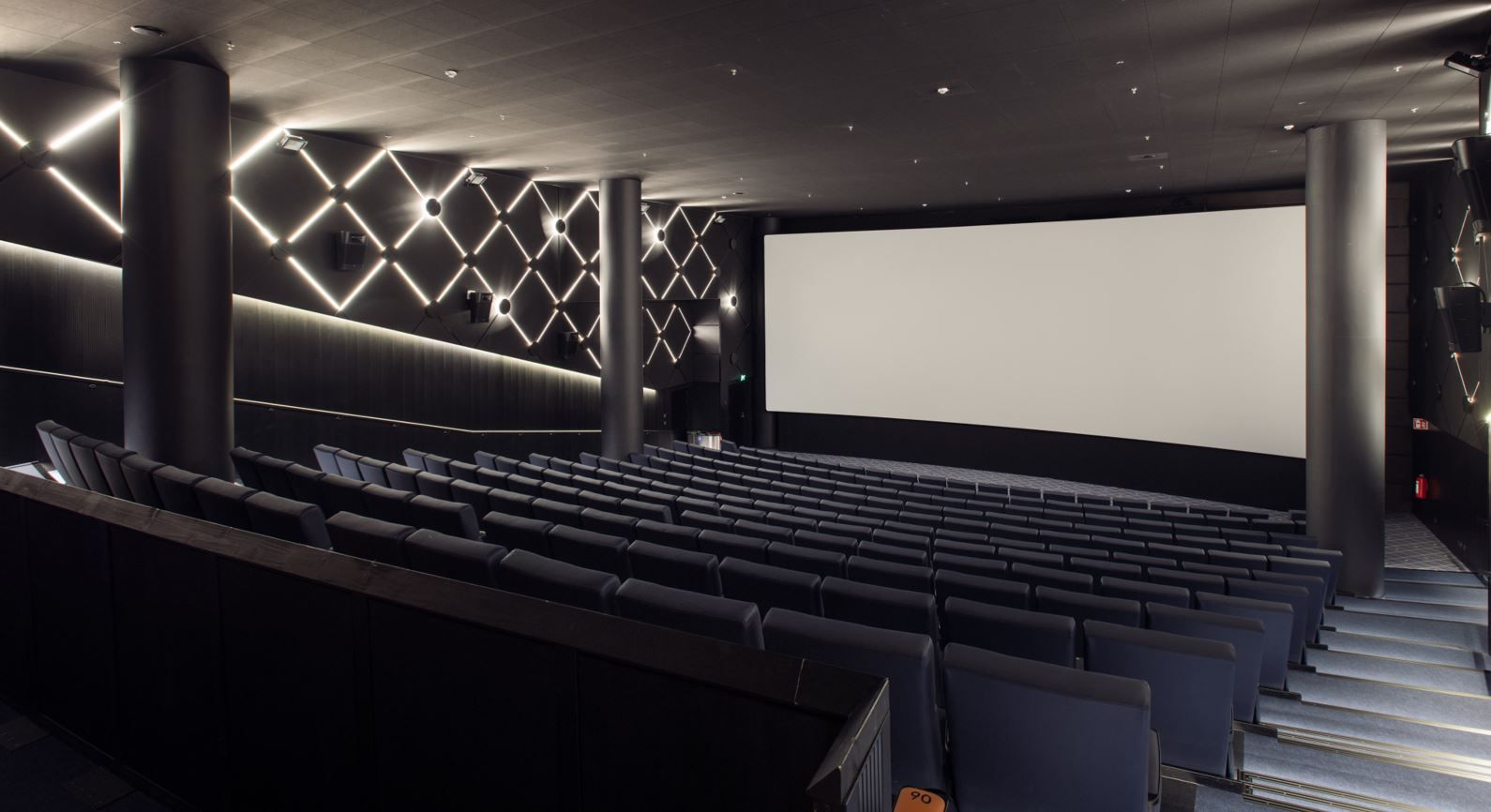 cinamon-redin-1.-sali