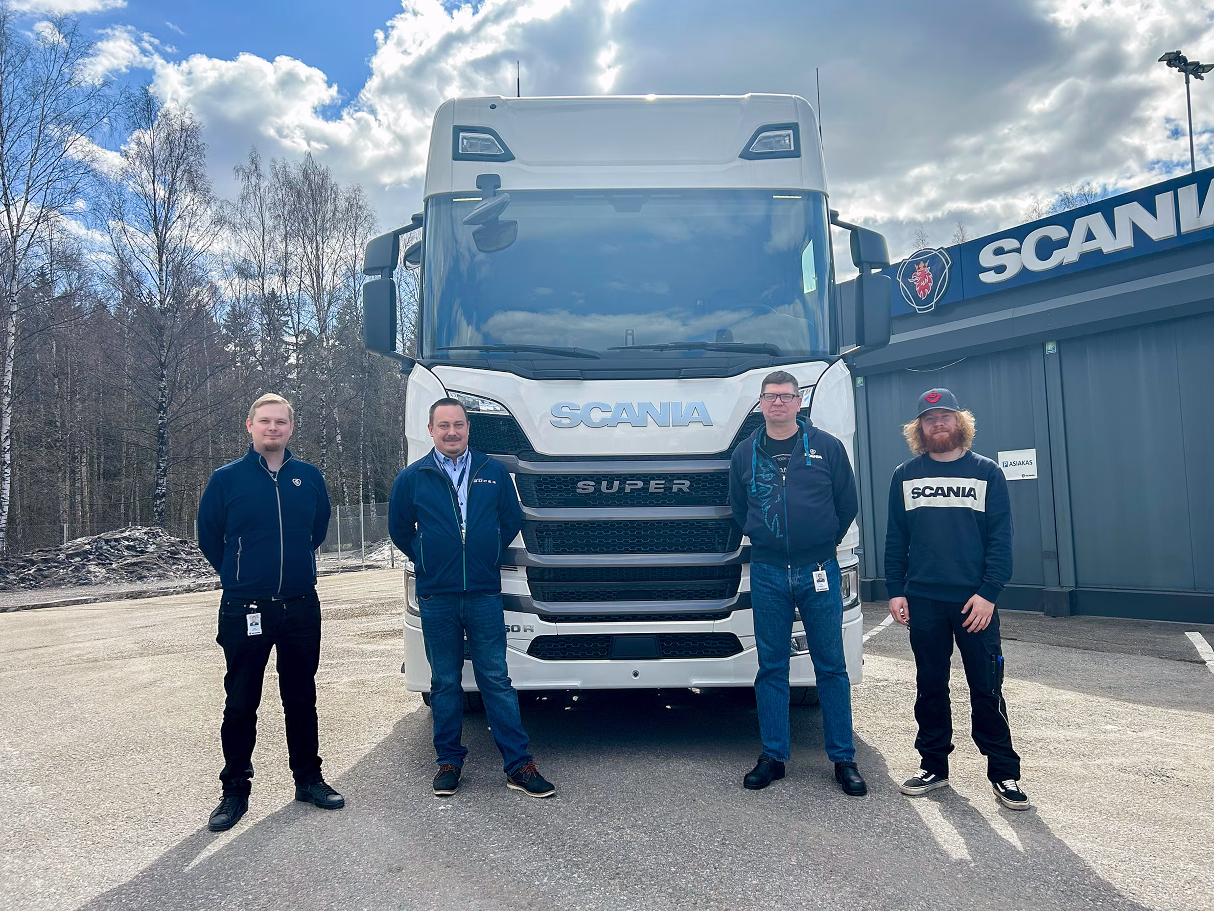 Scaniaan hurahtaneet